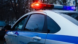 В Кировском округе неопытный водитель спровоцировал аварию с двумя пострадавшими