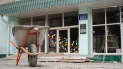 Школу в станице Марьинской отремонтируют к концу лета
