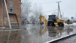 Подтопление произошло в селе Марьинском из-за разлива канала