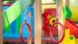 Новую детскую площадку открыли в хуторе Кировского округа