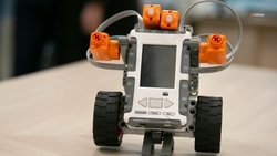 Новый кружок робототехники открылся в Кировском округе