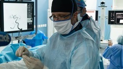 Ставропольские хирурги провели первую на Северном Кавказе операцию по шунтированию позвоночной артерии