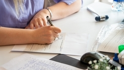 Врачи железноводской горбольницы проконсультировали жителей посёлка