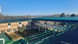В станичном ДК на Ставрополье по нацпроекту «Культура» отремонтировали кровлю 