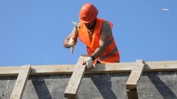 Строительство школы в Пятигорске идёт в выходные и праздники