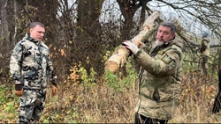 Глава Кировского округа поучаствовал в субботнике в станице Советской