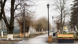 Парковую зону благоустроили в Кировском округе