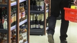 Житель станицы Марьинской дважды обворовал один магазин