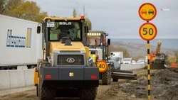 На улице Октябрьской в Пятигорске приступили к капитальному ремонту дороги