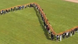 81-метровую Георгиевскую ленту в форме буквы Z развернули в Кировском округе