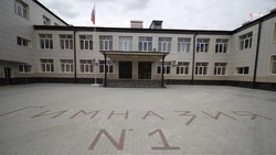 Футбольное поле оборудуют на территории обновлённой гимназии Новопавловска