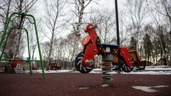 Детскую площадку обновят в хуторе Кировского округа 